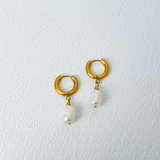 Betty Freshwater Pearl Earrings