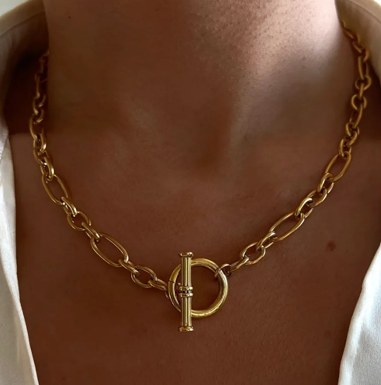 Toggle Oval Link Necklace