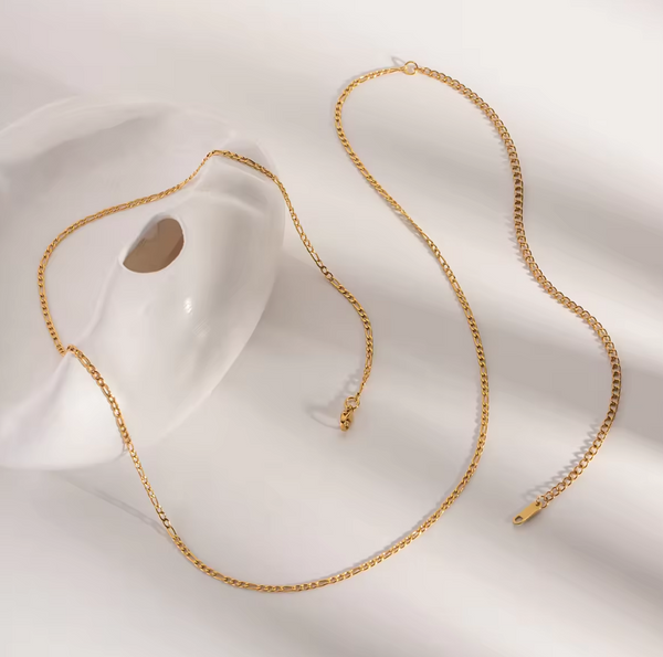 Oversized Thin Cubin Chain