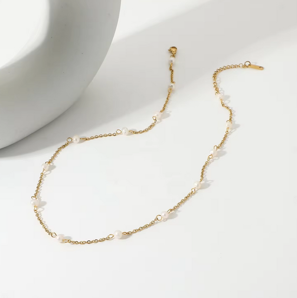 Scatter Freshwater Pearl Necklace