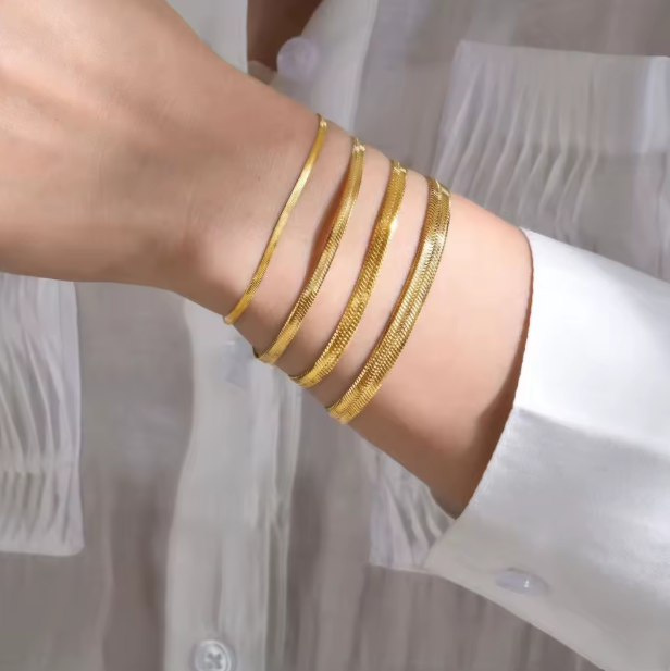 Ray Bracelet- Varying widths