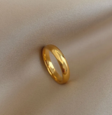 Simple Gold Band Ring