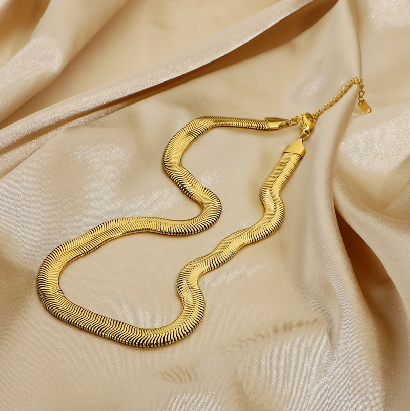 Bold Snake Necklace